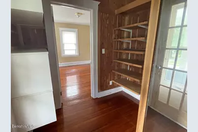 63 Glenwood Ave, Pittsfield, MA 01201 - Photo 17