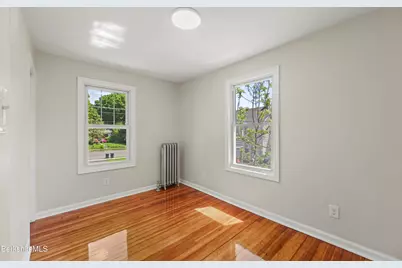 11 Merriam St, Pittsfield, MA 01201 - Photo 25