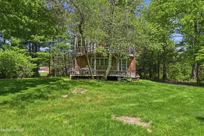 267 East St, Mount Washington, MA 01258 - Photo 11