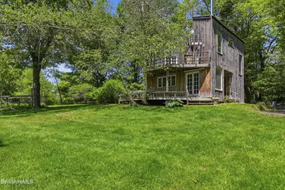 267 East St, Mount Washington, MA 01258 - Photo 9