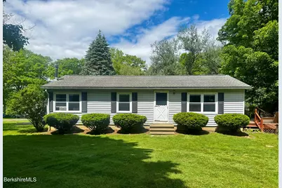 180 Orlando Ave, Pittsfield, MA 01201 - Photo 3