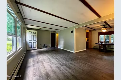 180 Orlando Ave, Pittsfield, MA 01201 - Photo 13
