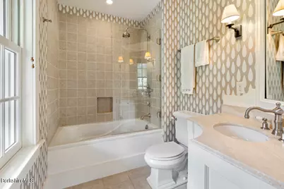 470 Harrington Dr, Austerlitz, NY 12017 - Photo 27