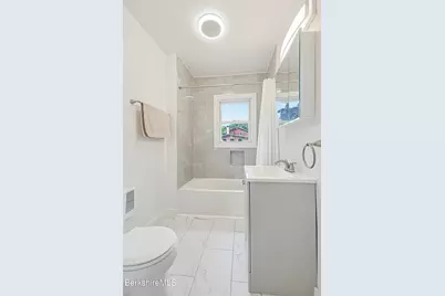 386 N Plain Rd, Great Barrington, MA 01230 - Photo 33