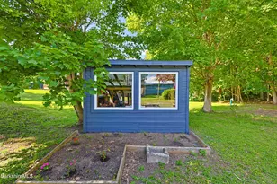 386 N Plain Rd, Great Barrington, MA 01230 - Photo 9