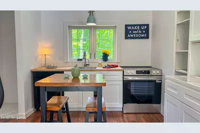 7 West St, Sandisfield, MA 01255 - Photo 11