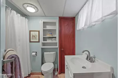 97 Morningview Dr, Pittsfield, MA 01201 - Photo 47