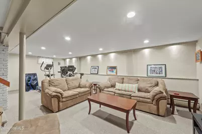 97 Morningview Dr, Pittsfield, MA 01201 - Photo 43