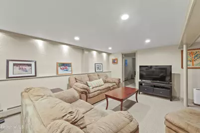 97 Morningview Dr, Pittsfield, MA 01201 - Photo 41