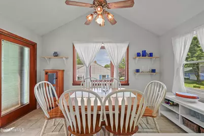 97 Morningview Dr, Pittsfield, MA 01201 - Photo 27