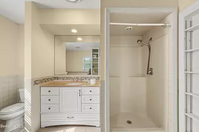 132 Main St, Williamstown, MA 01267 - Photo 17