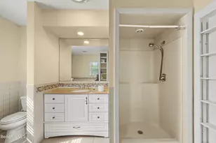 132 Main St, Williamstown, MA 01267 - Photo 17