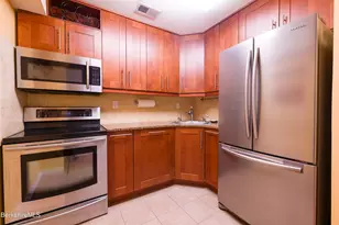 555 Russell Rd, Westfield, MA 01085 - Photo 5