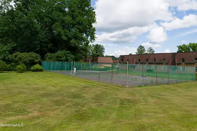 555 Russell Rd #J 65, Westfield, MA 01085 - Photo 27
