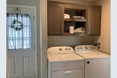 6 Seneca Dr, North Adams, MA 01247 - Photo 9