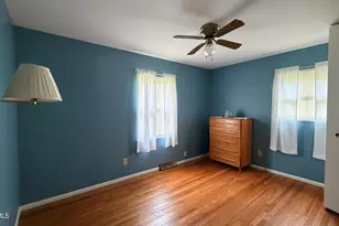 104 Tremont St, North Adams, MA 01247 - Photo 17