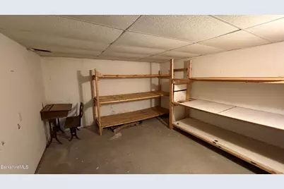 104 Tremont St, North Adams, MA 01247 - Photo 21