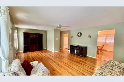 104 Tremont St, North Adams, MA 01247 - Photo 11