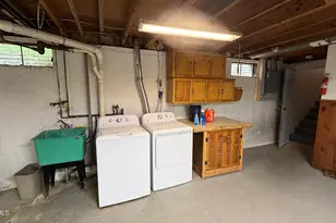 104 Tremont St, North Adams, MA 01247 - Photo 23