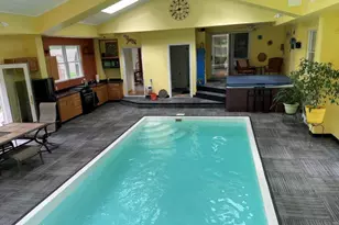 851 E New Lenox Rd, Pittsfield, MA 01201 - Photo 17