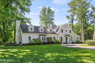 214 Gale Rd, Williamstown, MA 01267 - Photo 1