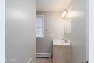 10 Park Dr, Lanesborough, MA 01237 - Photo 29