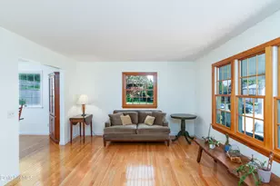 10 Park Dr, Lanesborough, MA 01237 - Photo 23