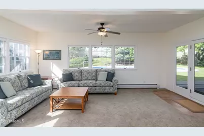 10 Park Dr, Lanesborough, MA 01237 - Photo 19