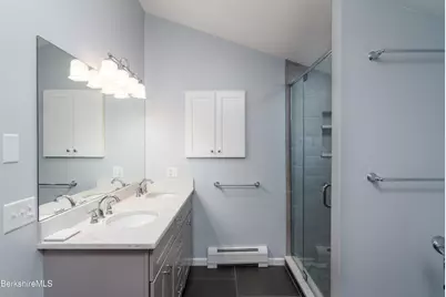10 Park Dr, Lanesborough, MA 01237 - Photo 27