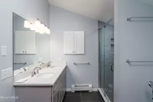 10 Park Dr, Lanesborough, MA 01237 - Photo 27