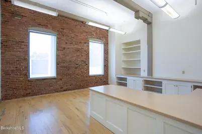 125 Pecks Rd, Pittsfield, MA 01201 - Photo 23