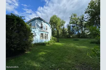59 East Hoosac St, Adams, MA 01220 - Photo 3