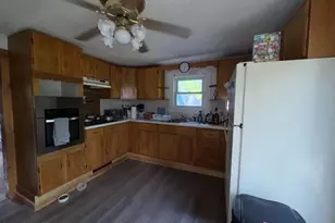 59 East Hoosac St, Adams, MA 01220 - Photo 7