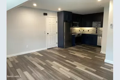 173 Water St #5, Williamstown, MA 01267 - Photo 3
