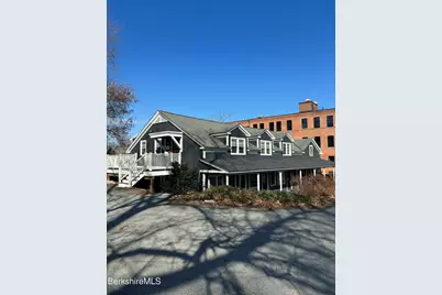 173 Water St #5, Williamstown, MA 01267 - Photo 1