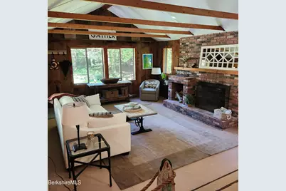 17 Beachwood Dr, Stockbridge, MA 01262 - Photo 7