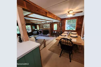 17 Beachwood Dr, Stockbridge, MA 01262 - Photo 3