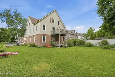 96-98 Brown St, Pittsfield, MA 01201 - Photo 63