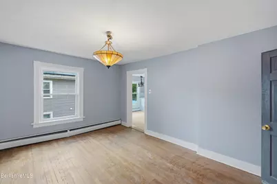 96-98 Brown St, Pittsfield, MA 01201 - Photo 43