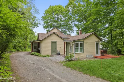33 Saint Anns Ave, Lenox, MA 01240 - Photo 3