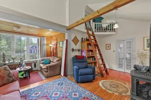 33 St Ann's Ave, Lenox, MA 01240 - Photo 15