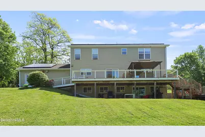 19 Terrace Dr, New Lebanon, NY 12125 - Photo 11
