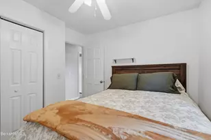 18 Greenings Ave, Pittsfield, MA 01201 - Photo 33