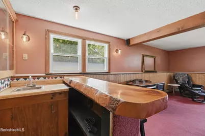 18 Greenings Ave, Pittsfield, MA 01201 - Photo 47