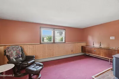 18 Greenings Ave, Pittsfield, MA 01201 - Photo 49