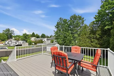 18 Greenings Ave, Pittsfield, MA 01201 - Photo 19