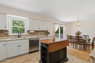 18 Greenings Ave, Pittsfield, MA 01201 - Photo 17