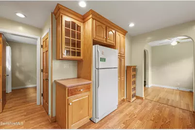 28 Hopewell Dr, Pittsfield, MA 01201 - Photo 13