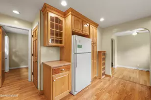 28 Hopewell Dr, Pittsfield, MA 01201 - Photo 13