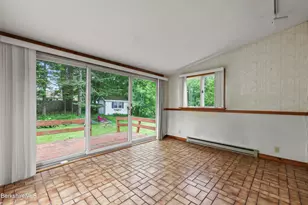 28 Hopewell Dr, Pittsfield, MA 01201 - Photo 19